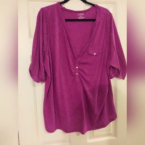 Lane Bryant V-neck t-shirt sz 26W